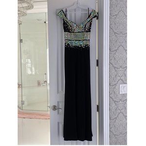 *Black Dress/ w/ A/B Rhinestone*